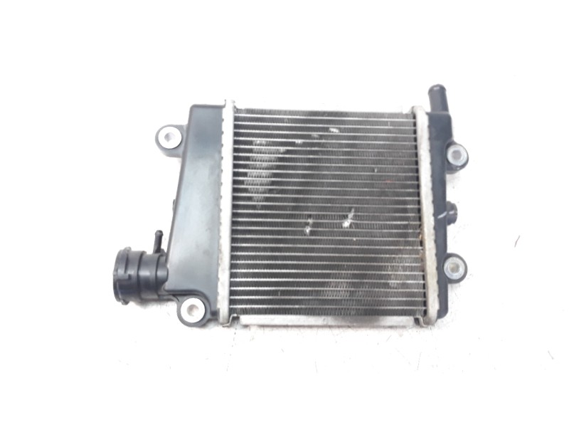 Recambio de radiador agua para yamaha nmax nmax 125 referencia OEM IAM B3FE240A0000  