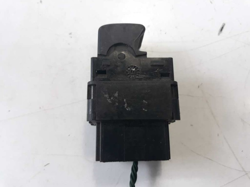 Recambio de mando elevalunas delantero derecho para peugeot 406 berlina (s1/s2) referencia OEM IAM   