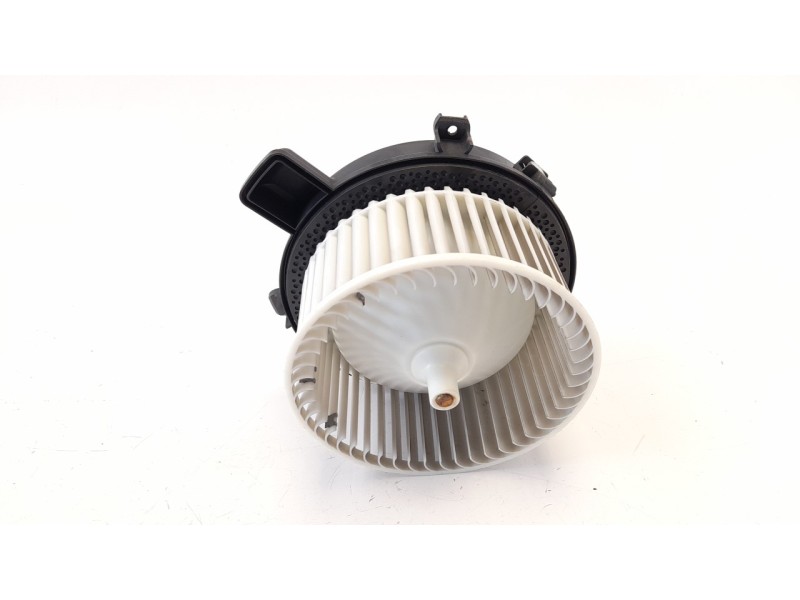 Recambio de ventilador calefaccion para opel astra k lim. 5türig 1.6 cdti dpf referencia OEM IAM 0130309503 F011500116 