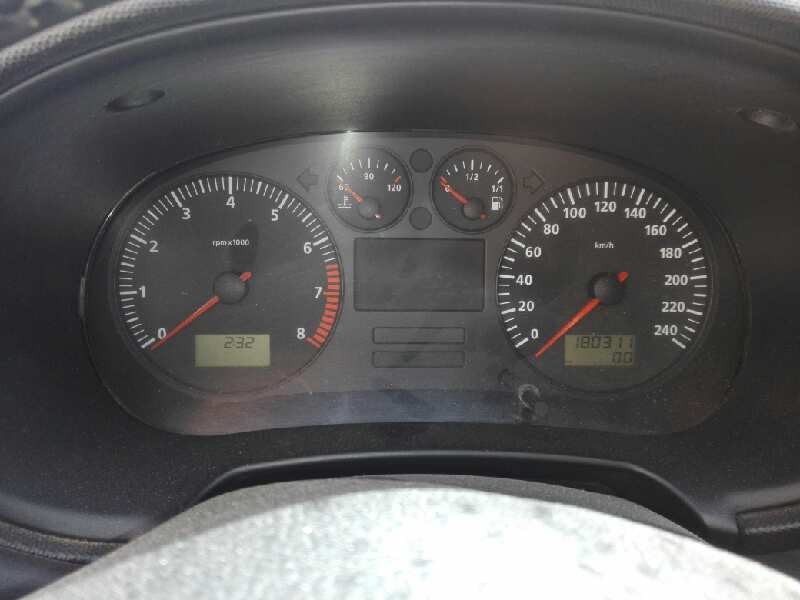 seat leon (1m1) del año 2001