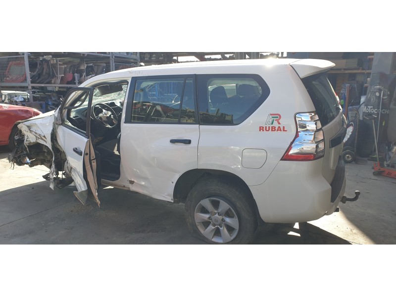 toyota land cruiser (j15) del año 2016