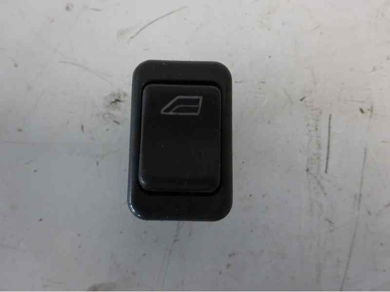 Recambio de mando elevalunas trasero izquierdo para volvo v40 familiar 1.9 diesel referencia OEM IAM 03458021 821716 
