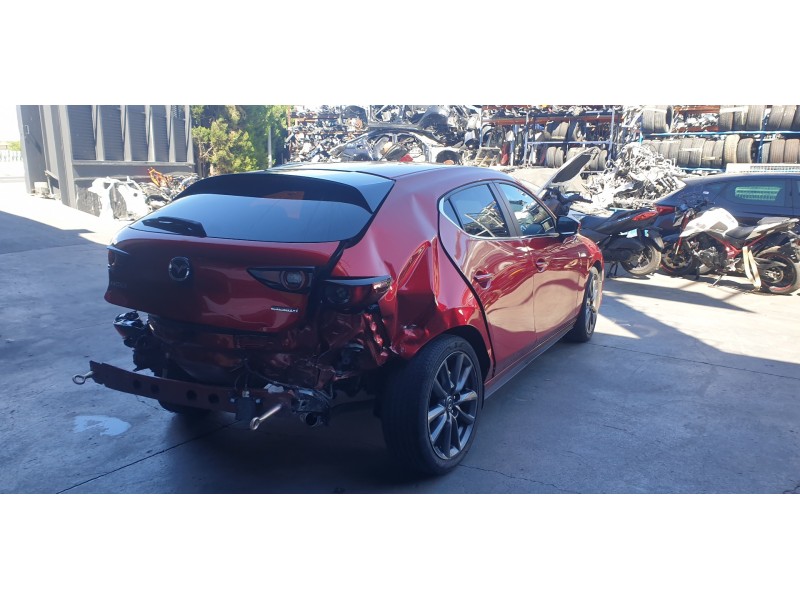 mazda 3 sedán (bp) del año 2021