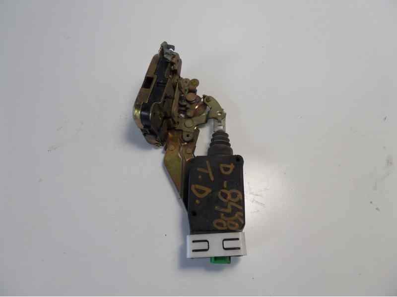 Recambio de cerradura puerta trasera derecha para volvo v40 familiar 1.9 diesel referencia OEM IAM   