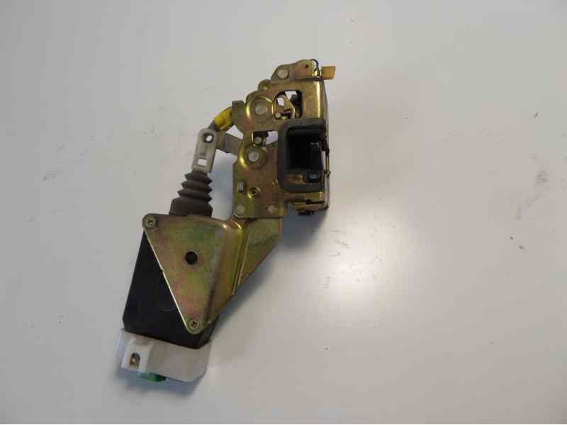 Recambio de cerradura puerta trasera derecha para volvo v40 familiar 1.9 diesel referencia OEM IAM   