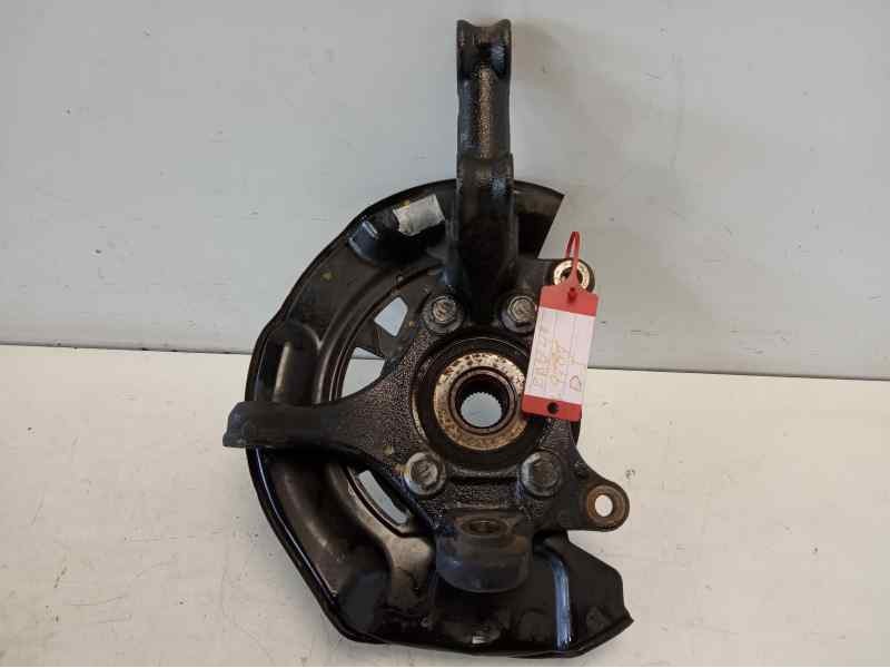 Recambio de mangueta delantera izquierda para toyota rav 4 (a3) 2.2 d-cat referencia OEM IAM   