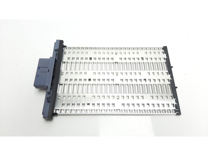 Recambio de resistencia calefaccion para hyundai kona referencia OEM IAM H309330410  