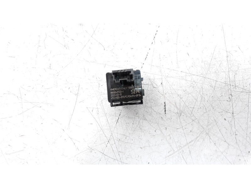 Recambio de interruptor para citroen c5 aircross 1.2 12v e-thp / puretech referencia OEM IAM 98095437ZD  