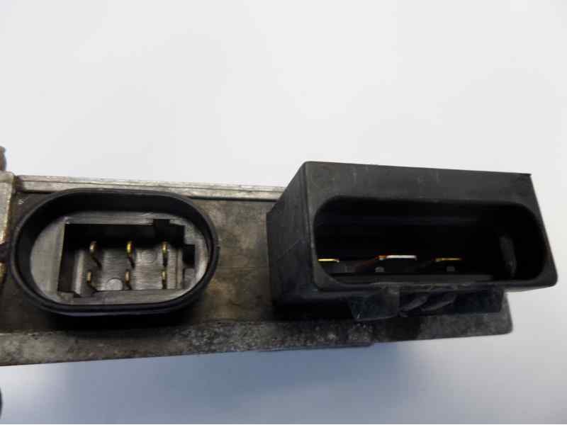 Recambio de caja precalentamiento para volvo v40 familiar 1.9 diesel referencia OEM IAM 7700111525  