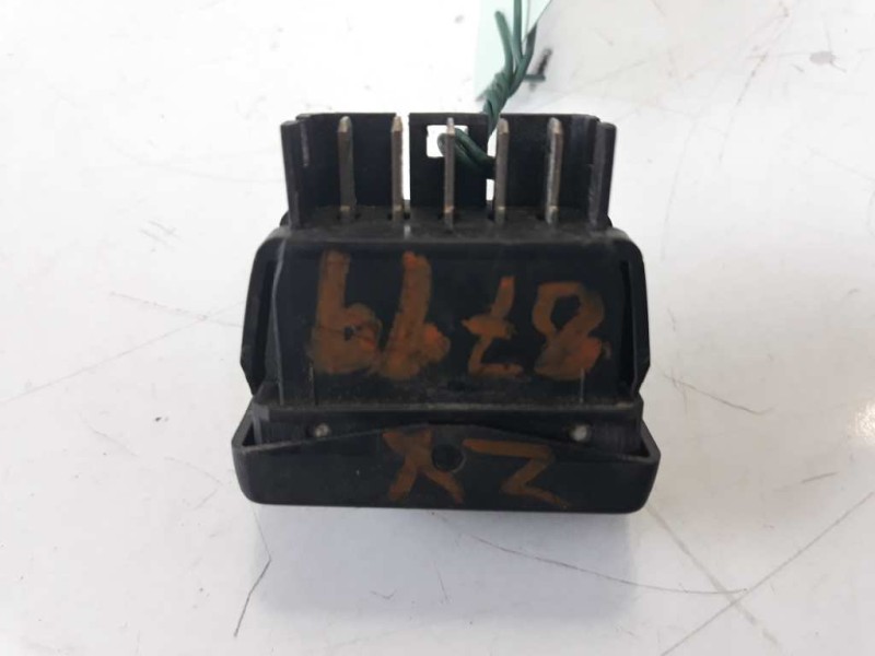 Recambio de mando elevalunas delantero izquierdo para citroen zx referencia OEM IAM   