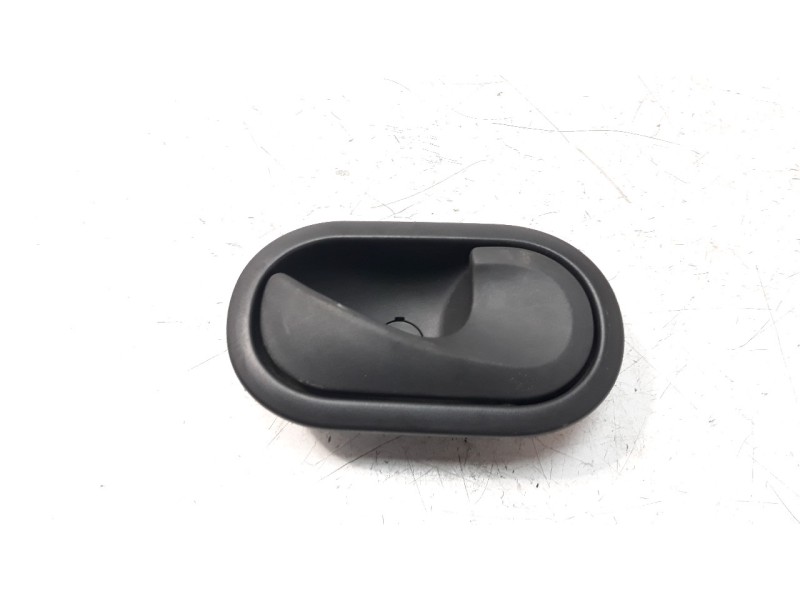 Recambio de maneta interior delantera derecha para renault kangoo 1.5 dci diesel fap referencia OEM IAM 310580  
