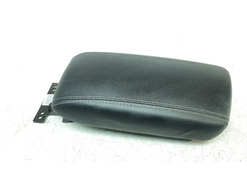 Recambio de apoyabrazos central para kia niro referencia OEM IAM 84660G5000CN1  