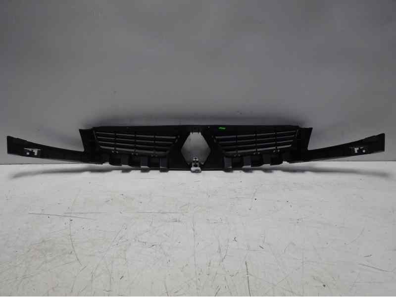 Recambio de rejilla delantera para renault kangoo (f/kc0) referencia OEM IAM 7701056411 107193904 RN9172011