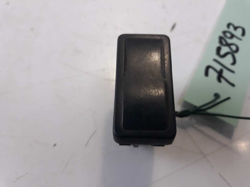 Recambio de mando elevalunas delantero izquierdo para citroen zx referencia OEM IAM   