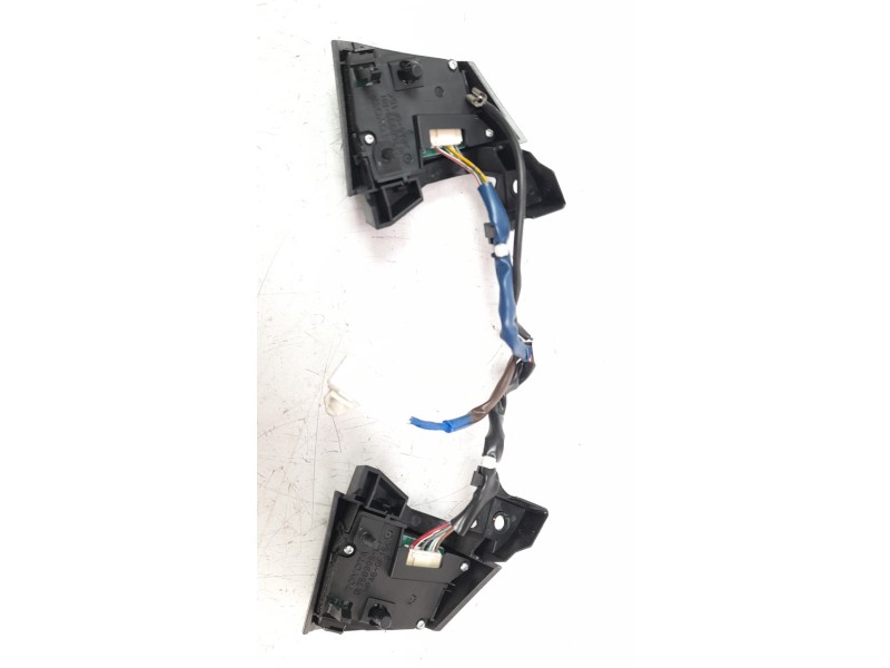 Recambio de mando volante para toyota rav 4 (a3) 2.2 d-4d cat referencia OEM IAM 75B999LH 75B999RH 
