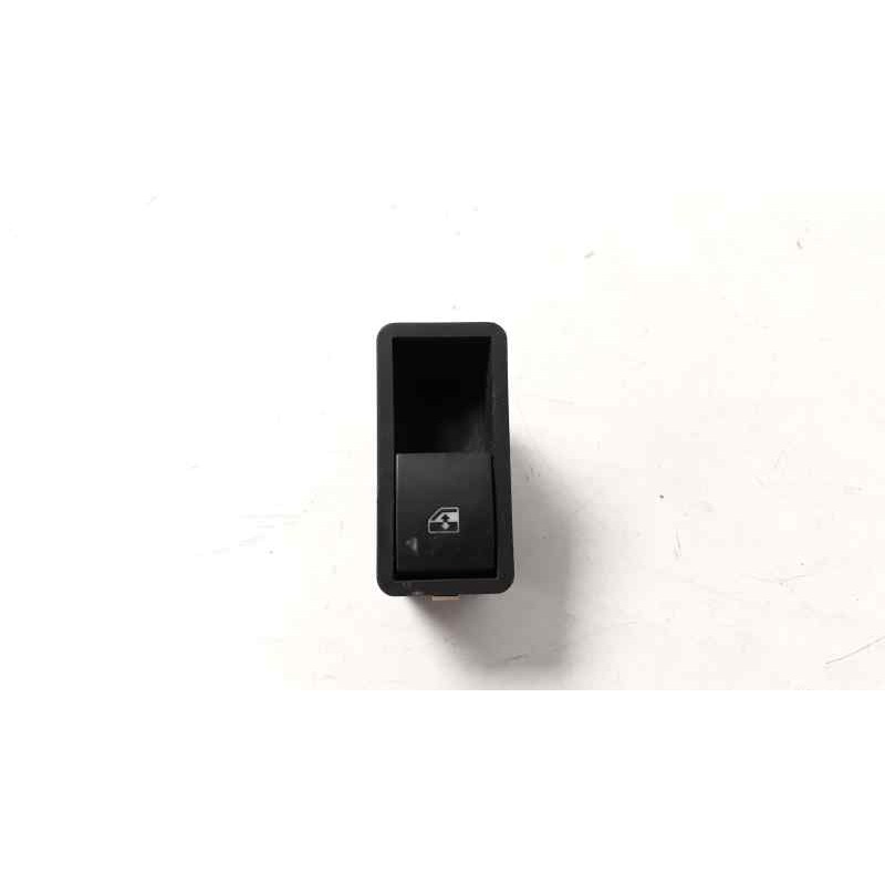Recambio de mando elevalunas trasero derecho para opel astra h ber. 1.6 16v referencia OEM IAM 13197131  