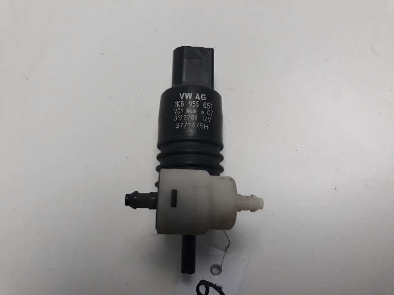 Recambio de bomba limpia para seat leon st (5f8) reference plus referencia OEM IAM 1K6955651  