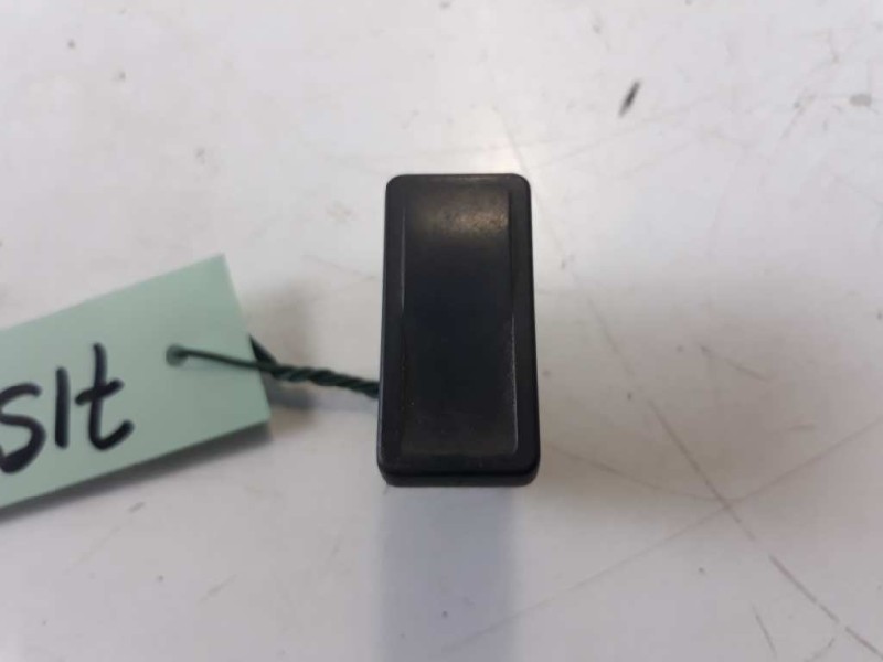 Recambio de mando elevalunas delantero izquierdo para citroen ax referencia OEM IAM   