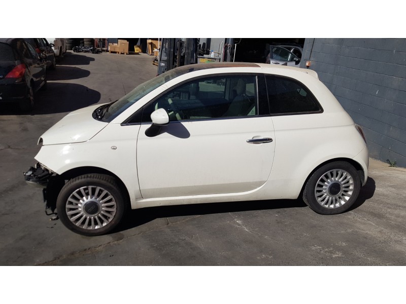 fiat nuova 500 (150) del año 2014