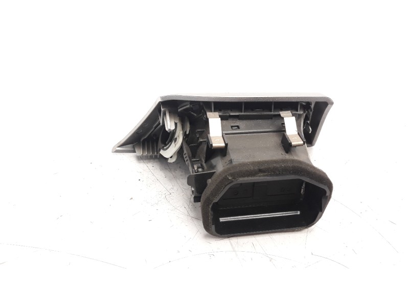 Recambio de rejilla aireadora para bmw serie 3 lim. (f30) 318d referencia OEM IAM 9218549  