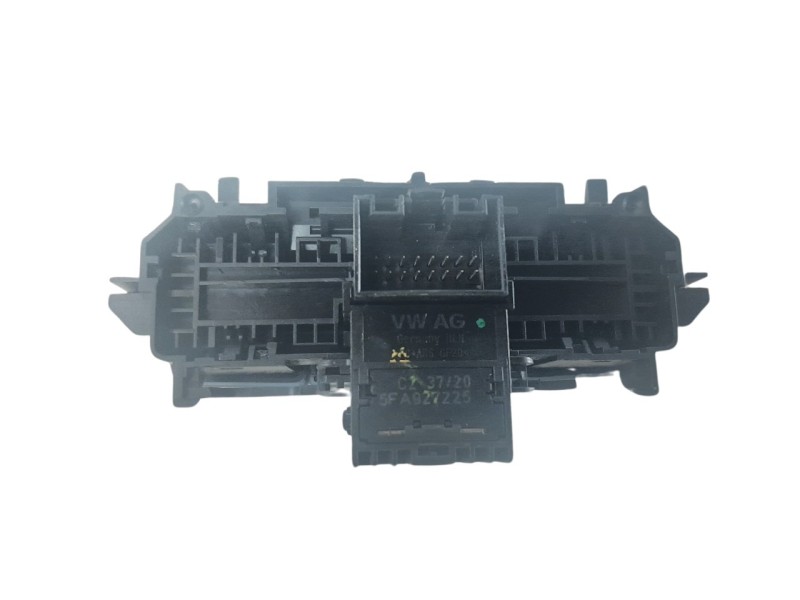 Recambio de palanca freno para seat leon (kl1) 1.5 16v etsi act referencia OEM IAM 5FA927225  