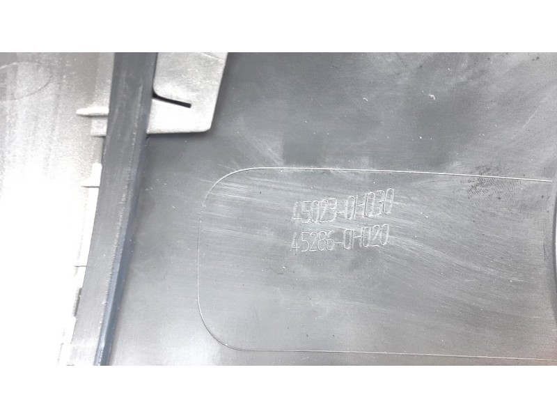 Recambio de embellecedor para toyota aygo (kgb/wnb) city referencia OEM IAM 450230H030  