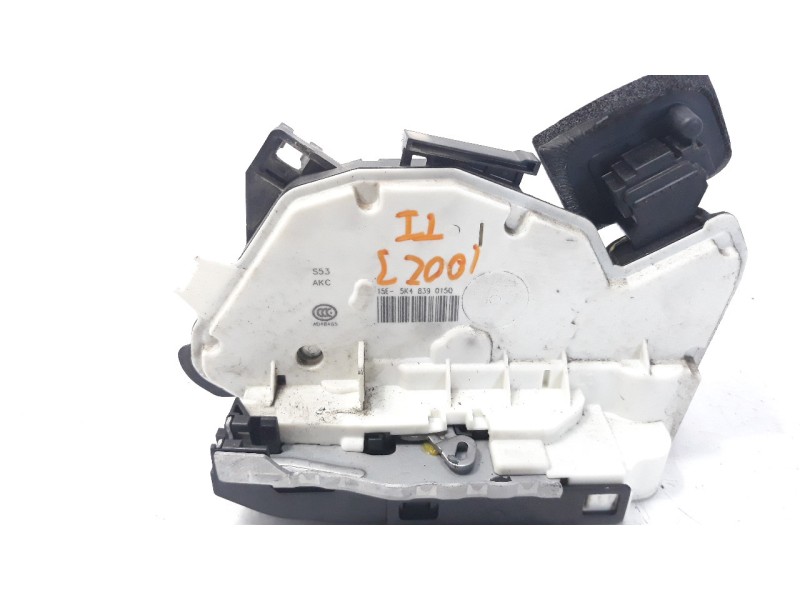 Recambio de cerradura puerta trasera izquierda para volkswagen golf vii lim. 1.6 16v tdi dpf referencia OEM IAM 5K4839015Q  
