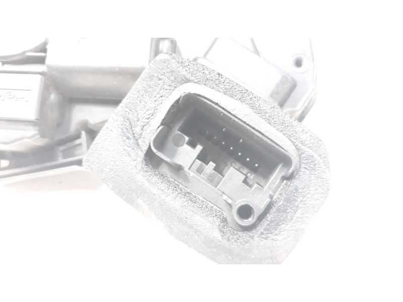 Recambio de cerradura puerta trasera izquierda para volkswagen golf vii lim. 1.6 16v tdi dpf referencia OEM IAM 5K4839015Q  
