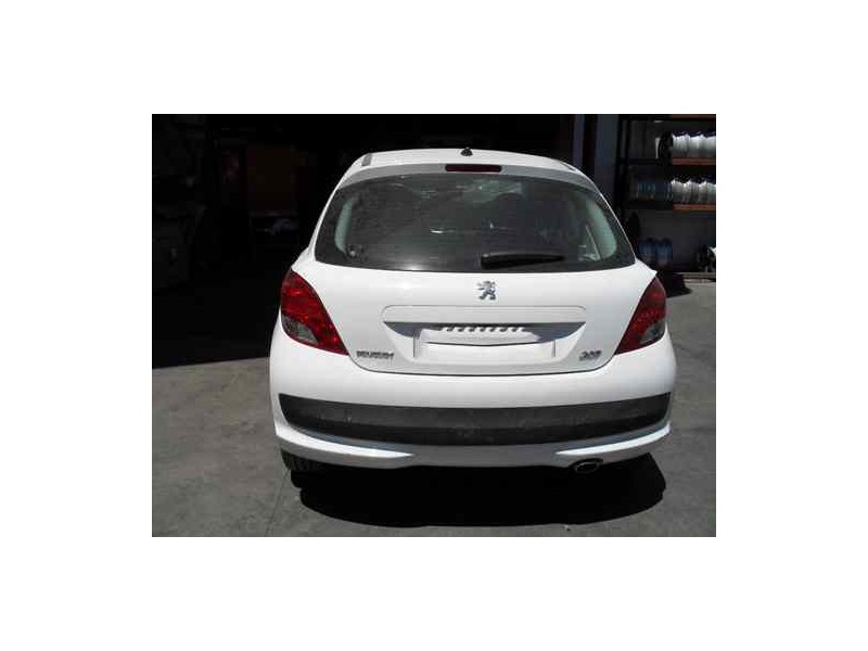 peugeot 207 del año 2010