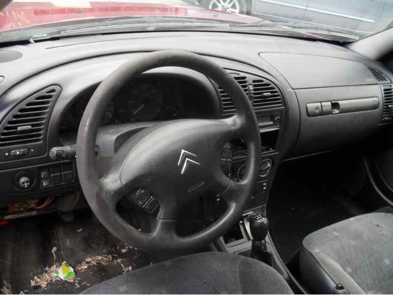 citroen xsara berlina del año 2000