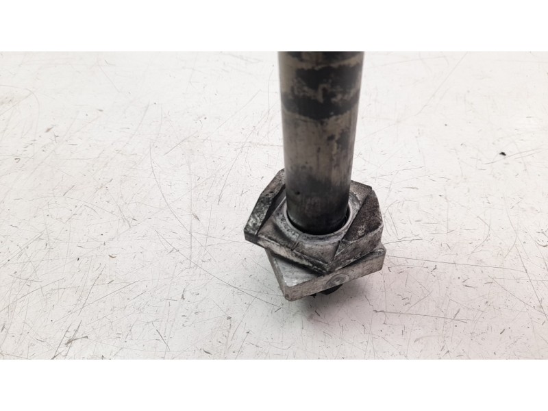Recambio de buje para kawasaki zzr 1400 referencia OEM IAM 330320044  