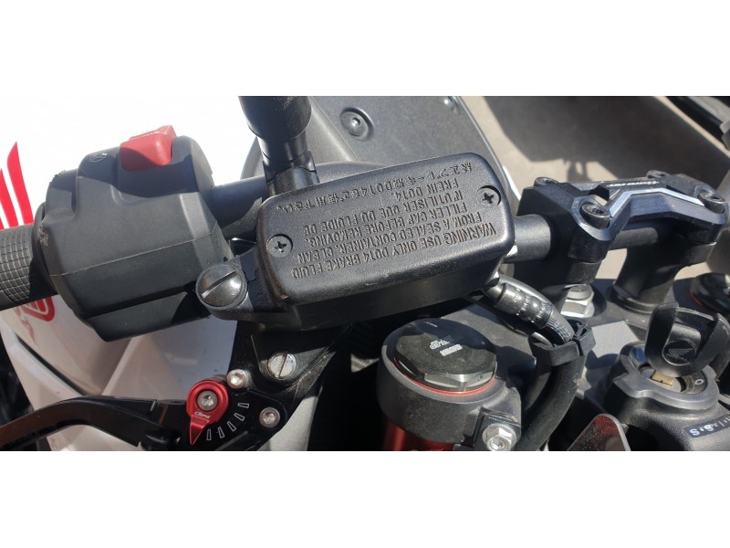 Recambio de bomba freno para honda cb 750 hornet referencia OEM IAM 45510MLBD01  