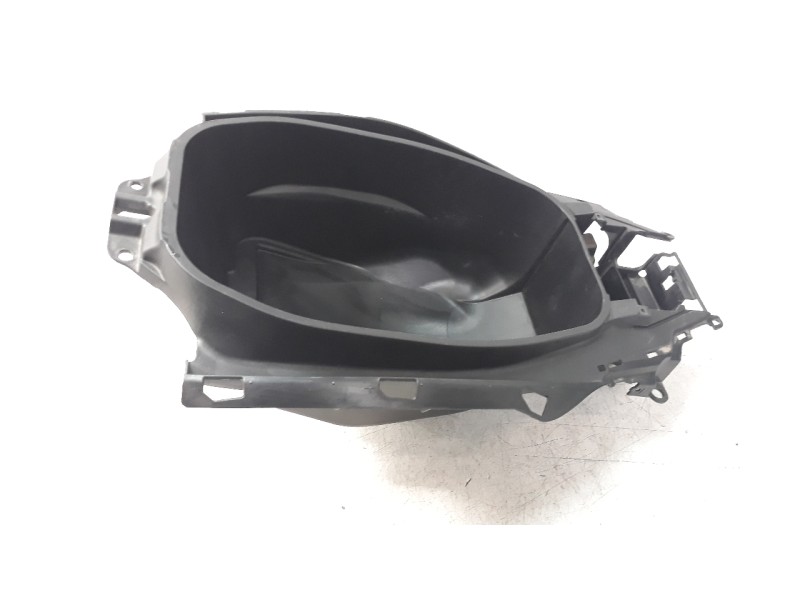Recambio de portaequipajes para yamaha nmax nmax 125 referencia OEM IAM 2DPF473R1000  