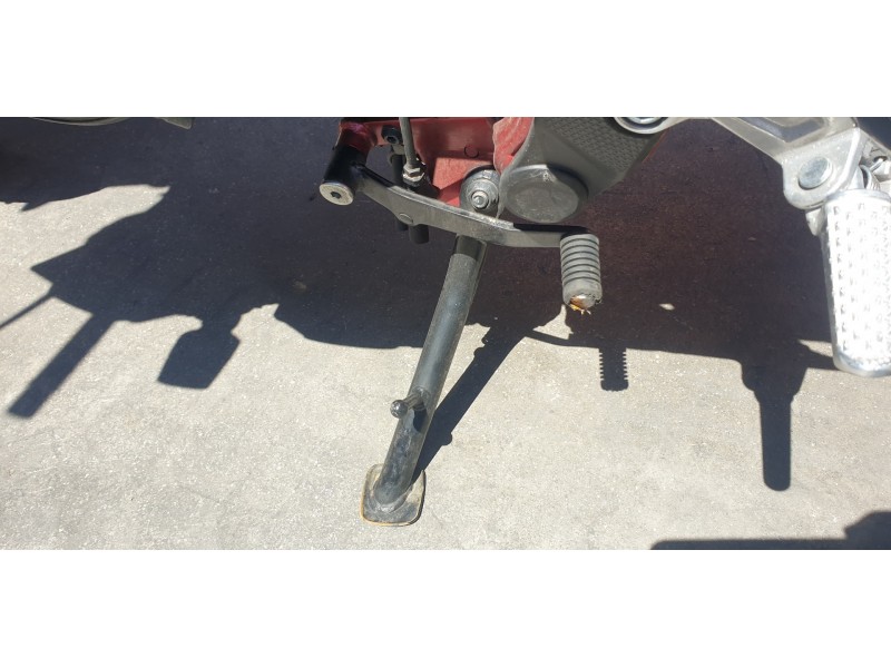 Recambio de caballete lateral para honda cb 750 hornet referencia OEM IAM 50530MLBD00  