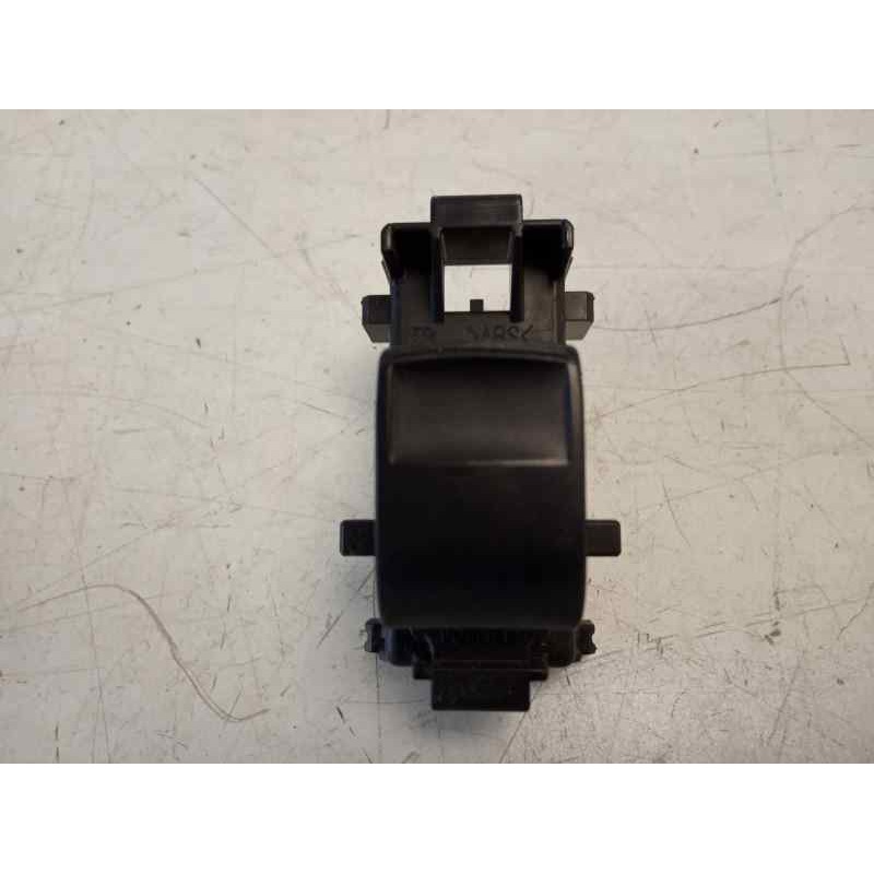 Recambio de mando elevalunas trasero izquierdo para toyota rav 4 (a3) 2.2 d-cat referencia OEM IAM   