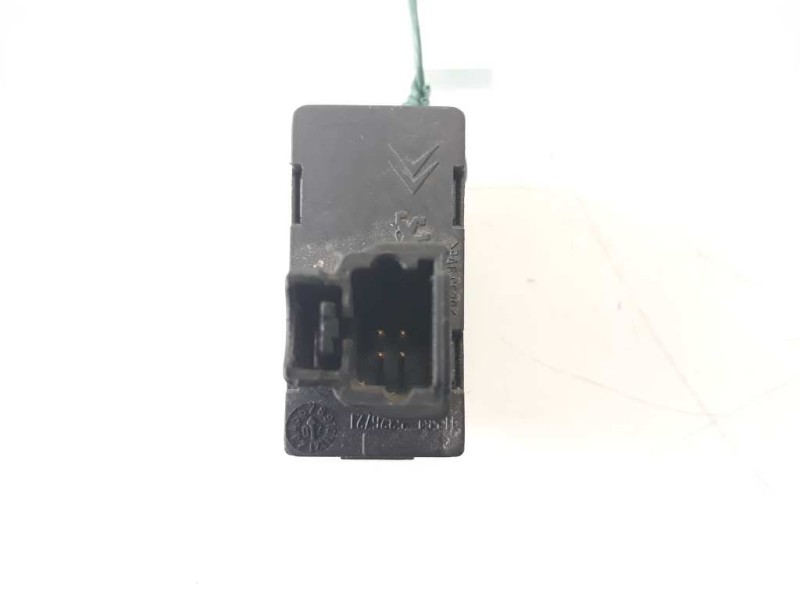 Recambio de mando elevalunas trasero derecho para peugeot 307 (s1) xr referencia OEM IAM 96360166XT  