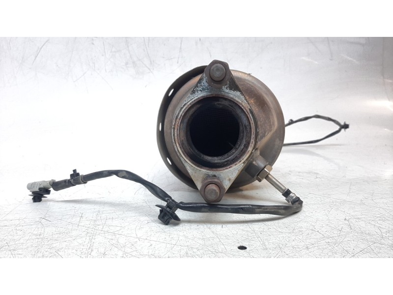 Recambio de catalizador para kia niro referencia OEM IAM 289G00311C0  