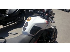 Recambio de deposito combustible para honda cb 750 hornet referencia OEM IAM 17500MLBD00ZD   2