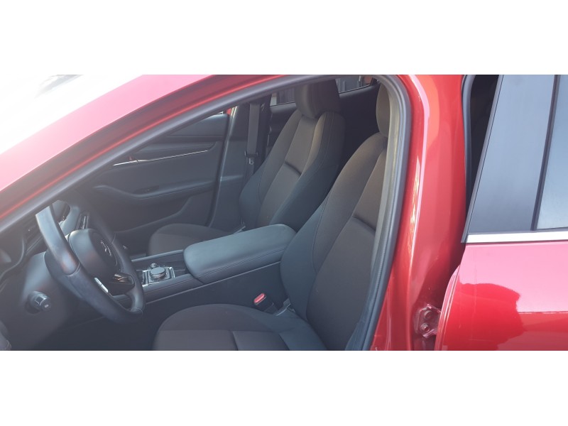 mazda 3 sedán (bp) del año 2021