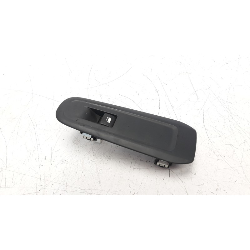 Recambio de mando elevalunas delantero derecho para peugeot 308 1.6 16v e-hdi fap referencia OEM IAM 96762292ZD  EWSPE043