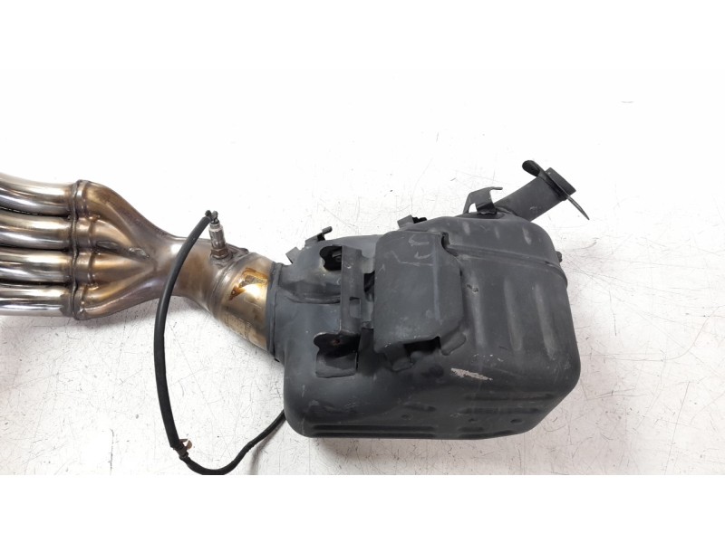 Recambio de silenciador trasero para honda cb 650r cb 650r referencia OEM IAM 18300MKYD51  