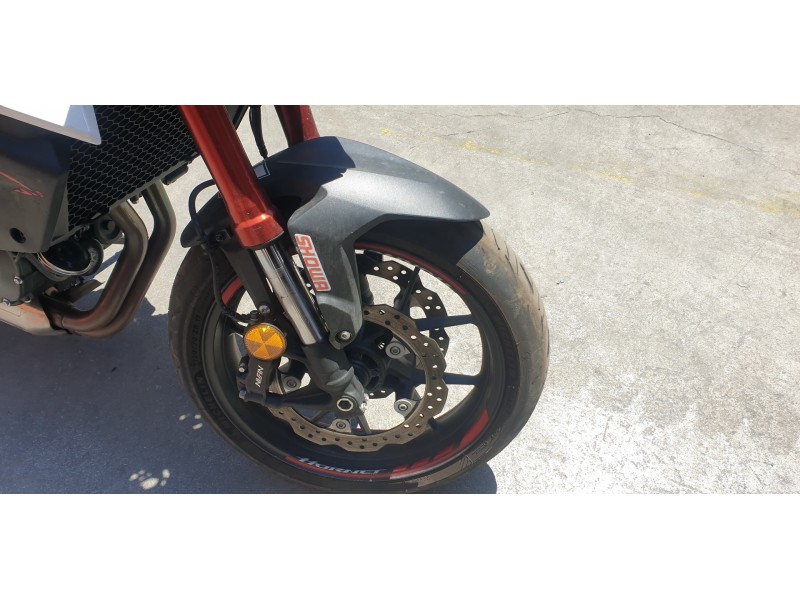 Recambio de disco freno delantero para honda cb 750 hornet referencia OEM IAM 45251MKPDN1  