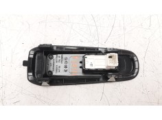 Recambio de mando elevalunas delantero derecho para peugeot 308 1.6 16v e-hdi fap referencia OEM IAM 96762292ZD  EWSPE043 2