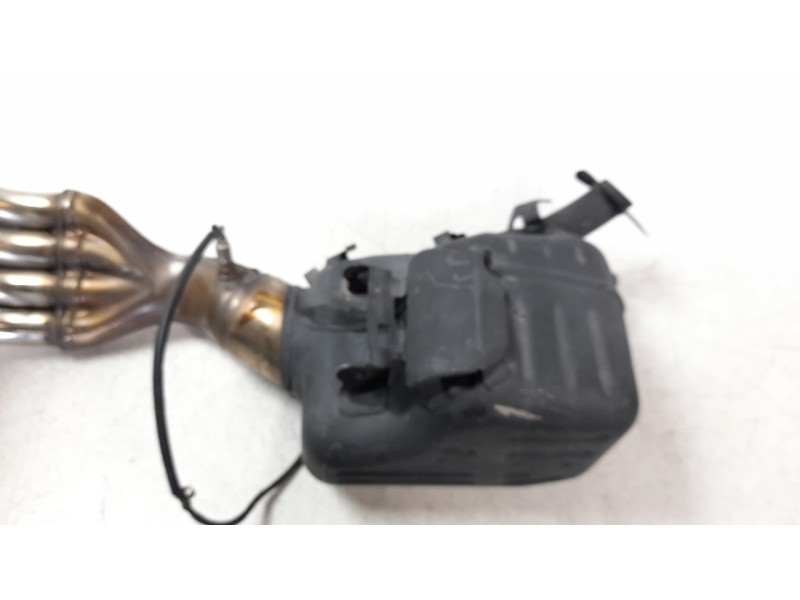 Recambio de silenciador trasero para honda cb 650r cb 650r referencia OEM IAM 18300MKYD51  