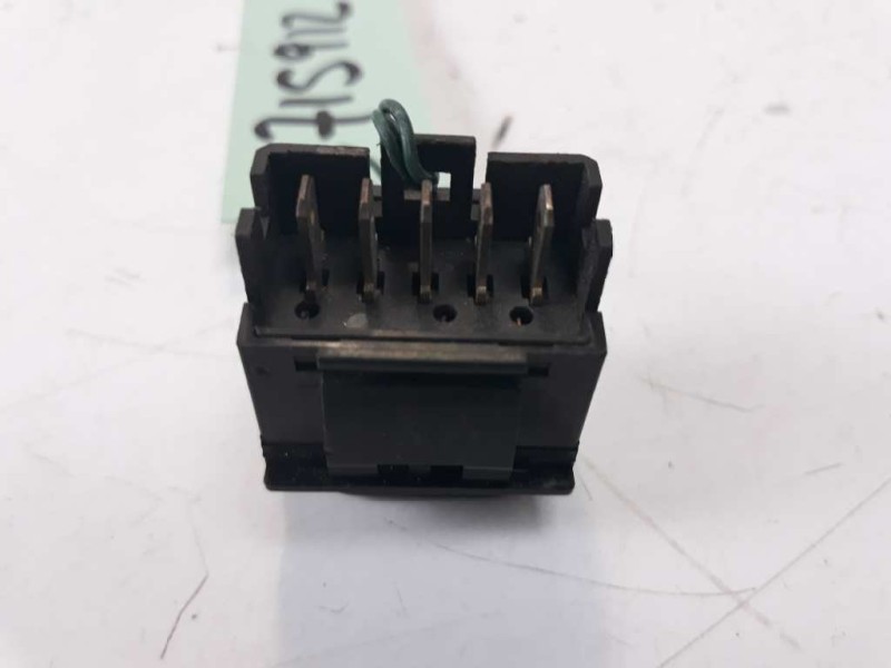 Recambio de mando elevalunas delantero izquierdo para citroen xantia berlina referencia OEM IAM   