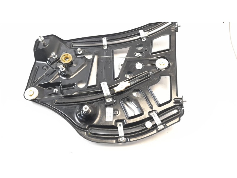 Recambio de elevalunas trasero derecho para mercedes-benz clase cl (w216) coupe 5.5 v8 cat referencia OEM IAM A2166700203  