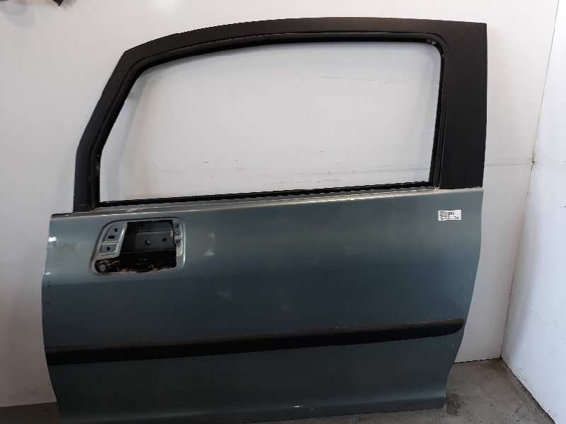 Recambio de puerta delantera izquierda para peugeot 1007 sport referencia OEM IAM 9002V9  