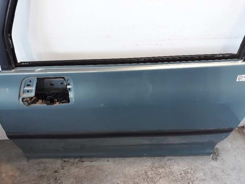 Recambio de puerta delantera izquierda para peugeot 1007 sport referencia OEM IAM 9002V9  