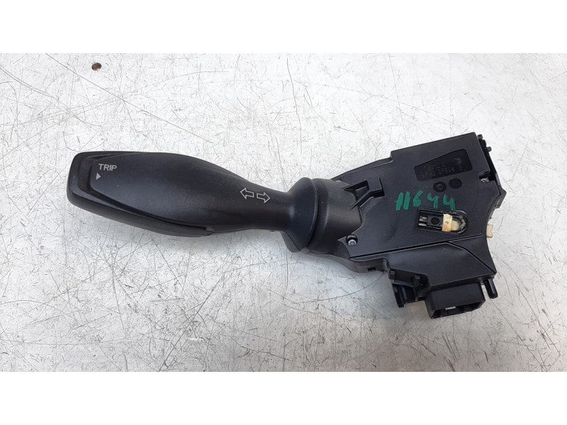 Recambio de mando intermitentes para ford transit courier 1.5 tdci cat referencia OEM IAM 8A6T13335BC  