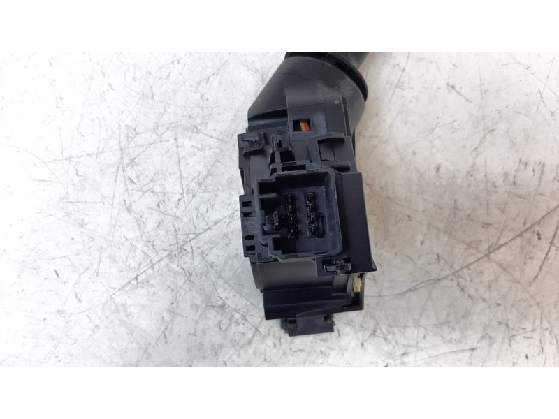 Recambio de mando intermitentes para ford transit courier 1.5 tdci cat referencia OEM IAM 8A6T13335BC  